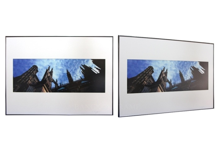 กรอบอลูมิเนียมสีเทาวาว